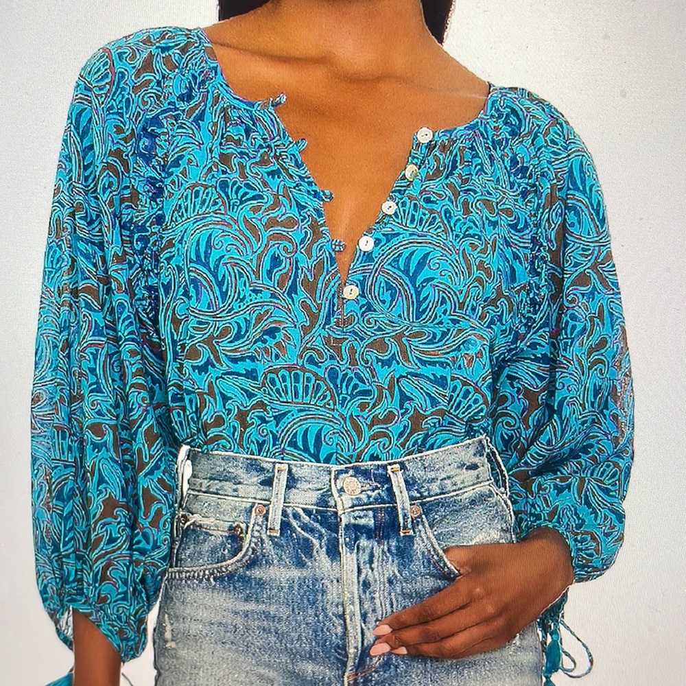 Cleobella Blue Puff Sleeve Blouse with Buttoned Relaxed Fit